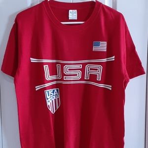 Keya USA, Soft, Ring Spun Cotton, Size Large, Flag & Shield